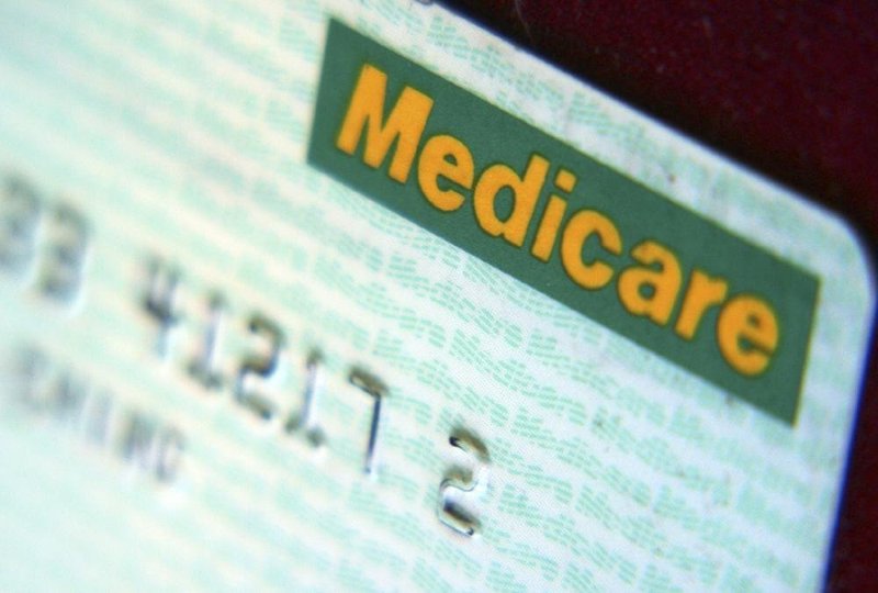 Close up of Medicare card 800 x 540