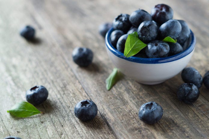 Antioxidants and Free Radicals: Hope or Hype? | The Doctor Weighs In