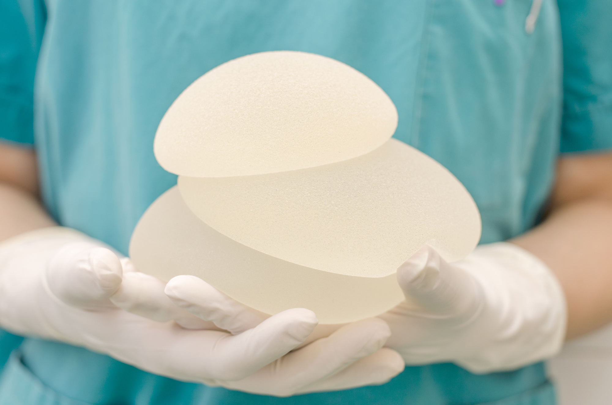 breast implants cancer