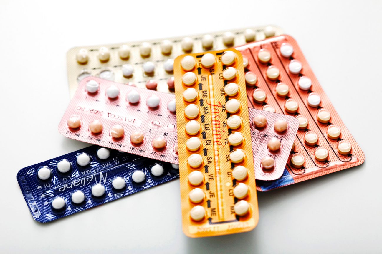 birth control pills 1297 x 865